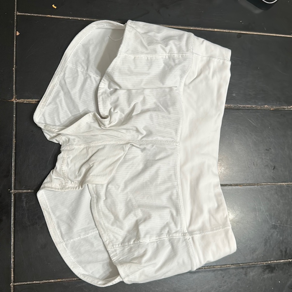 lululemon speed up 2.5 shorts